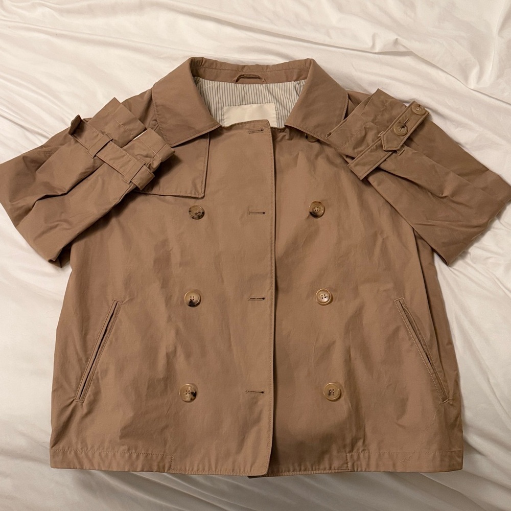 MaxMara Tan Double-Breasted Short Trench Jacket